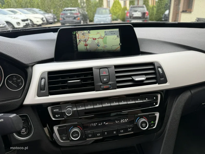 BMW Seria 3 F30 3GT 17