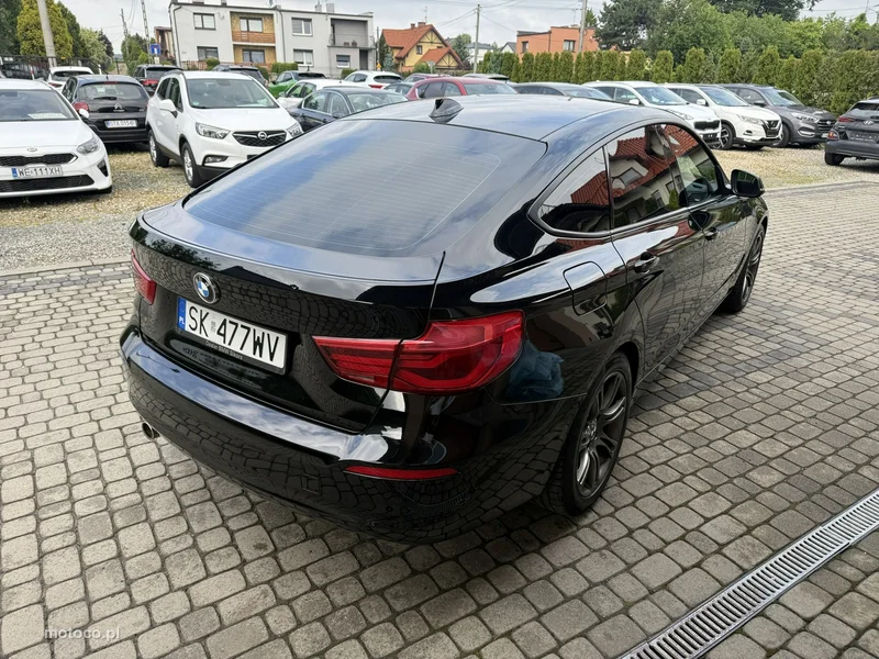 BMW Seria 3 F30 3GT 6