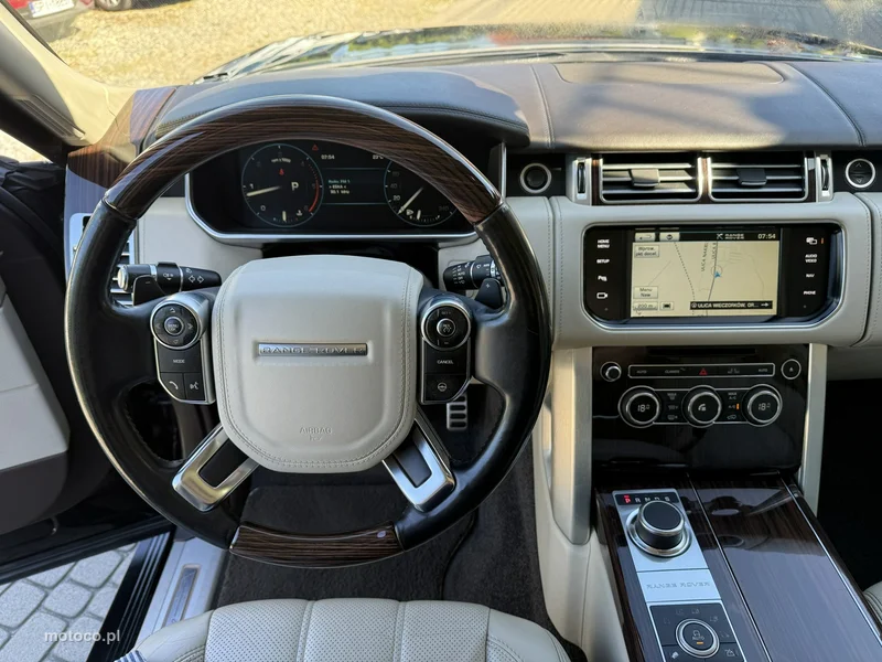 Land Rover Range Rover 14