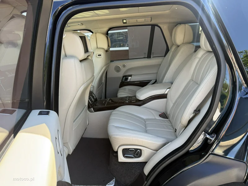 Land Rover Range Rover 23