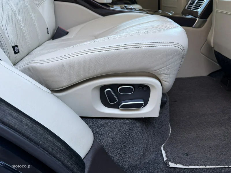 Land Rover Range Rover 29