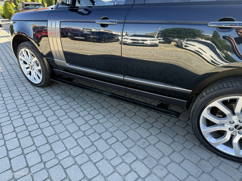 Land Rover Range Rover 34