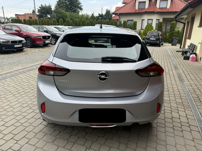 Opel Corsa F 8
