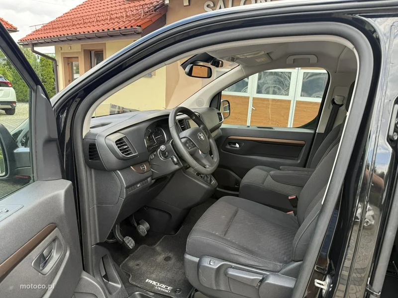 Toyota Proace (Verso) 19