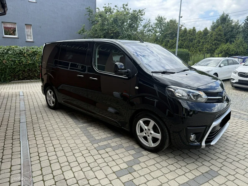 Toyota Proace (Verso) 4