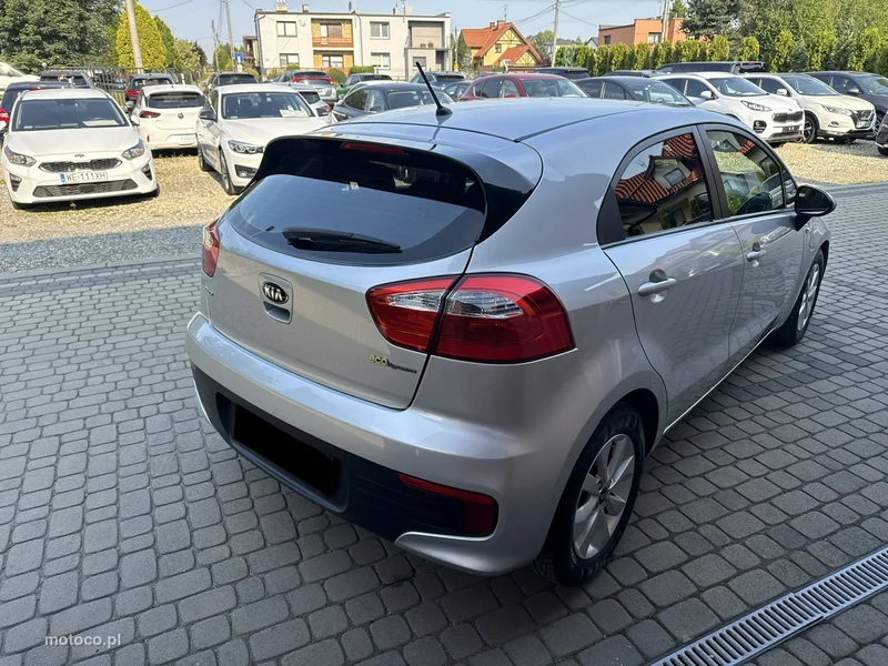 Kia Rio 7