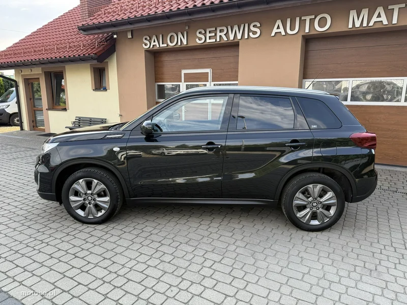 Suzuki Vitara 11