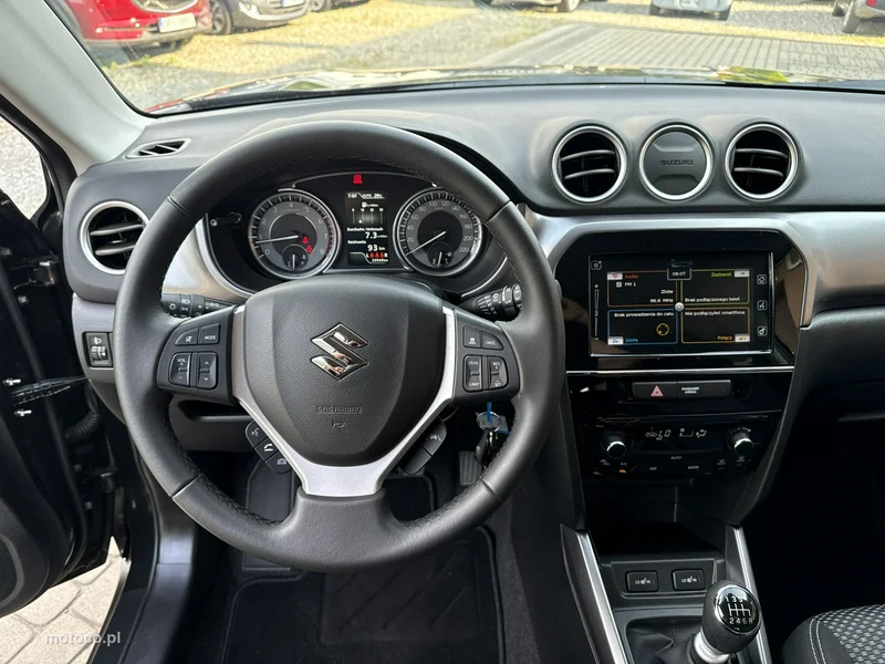 Suzuki Vitara 17