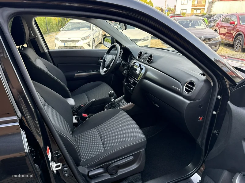 Suzuki Vitara 27