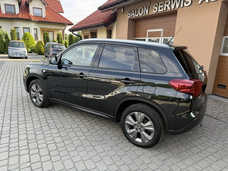 Suzuki Vitara 9