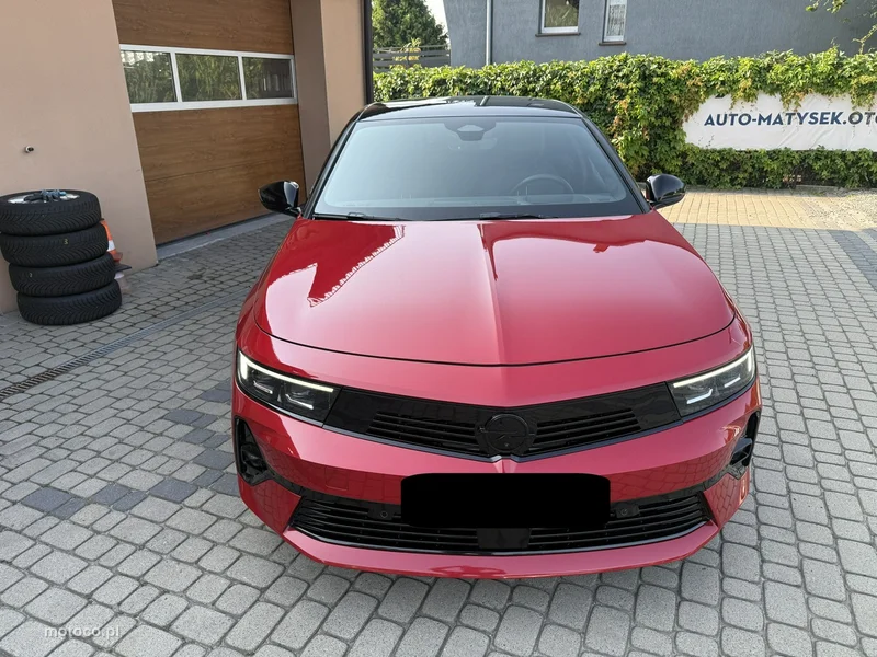 Opel Astra L 2