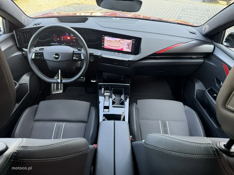 Opel Astra L 16