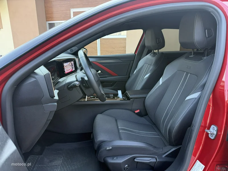Opel Astra L 24
