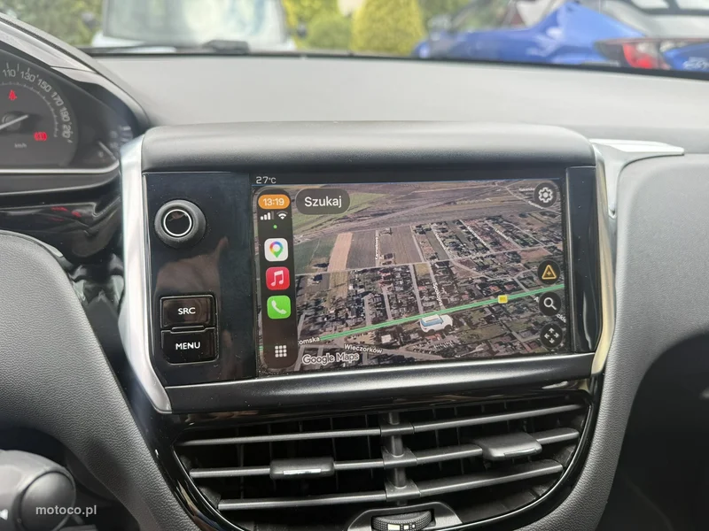 Peugeot 208 19