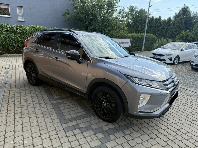 Mitsubishi Eclipse Cross 4