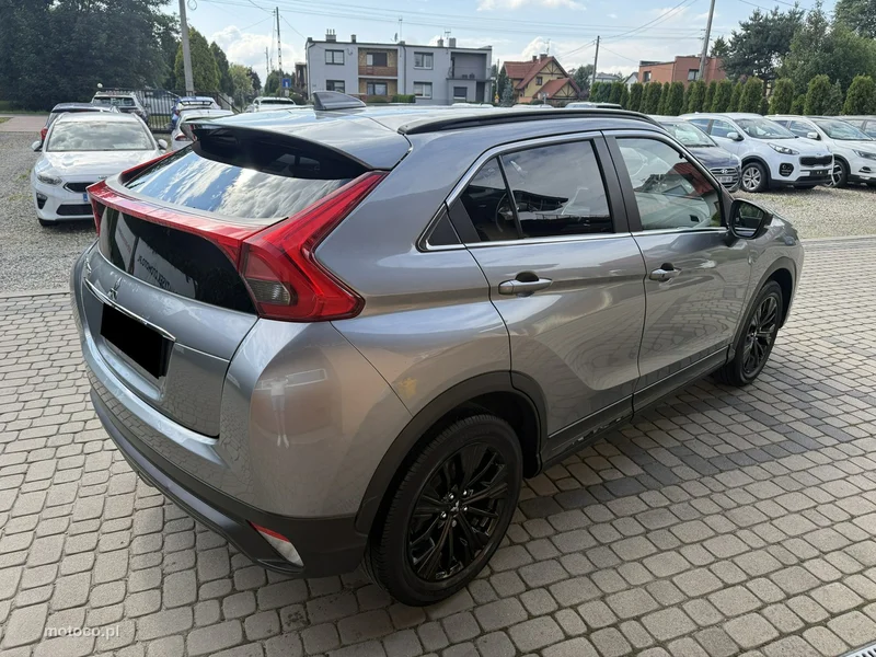 Mitsubishi Eclipse Cross 6