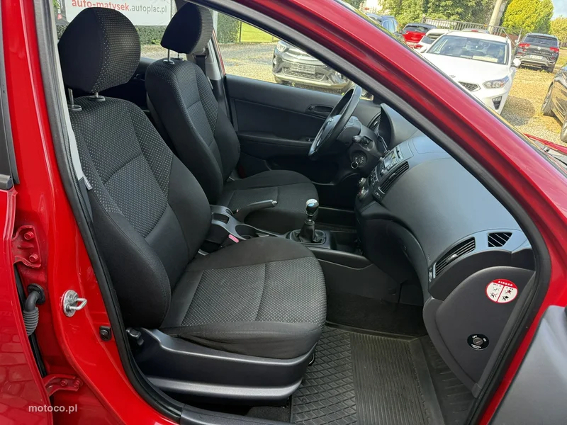 Hyundai i30 18