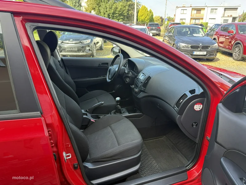 Hyundai i30 19