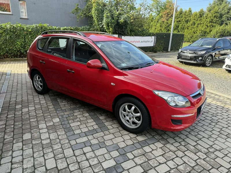 Hyundai i30 4