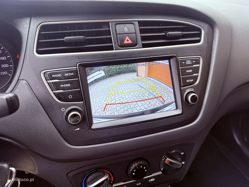 Hyundai i20 19
