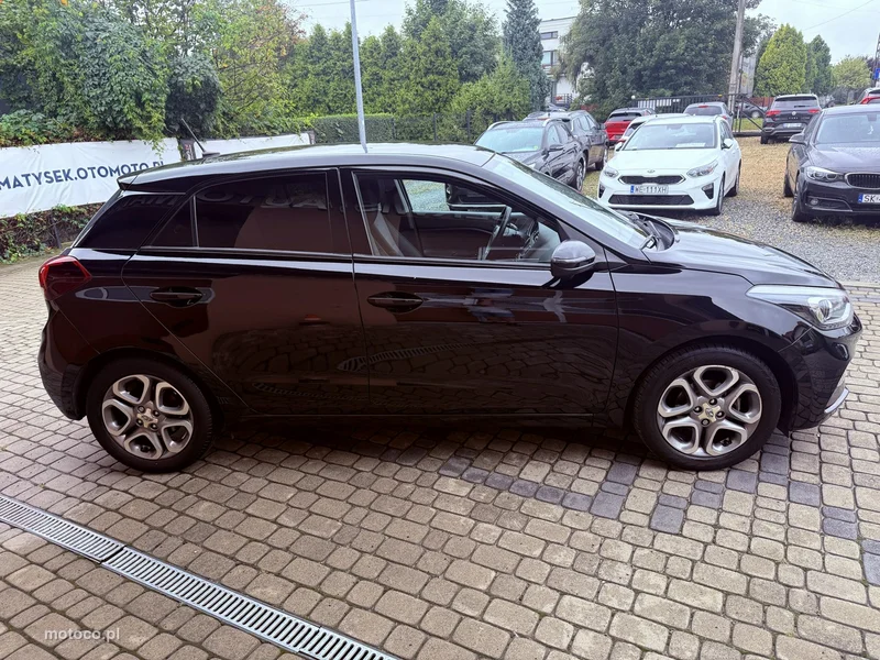 Hyundai i20 5