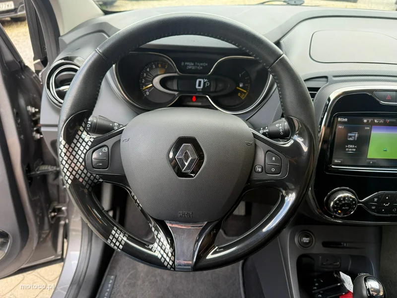 Renault Captur I 16
