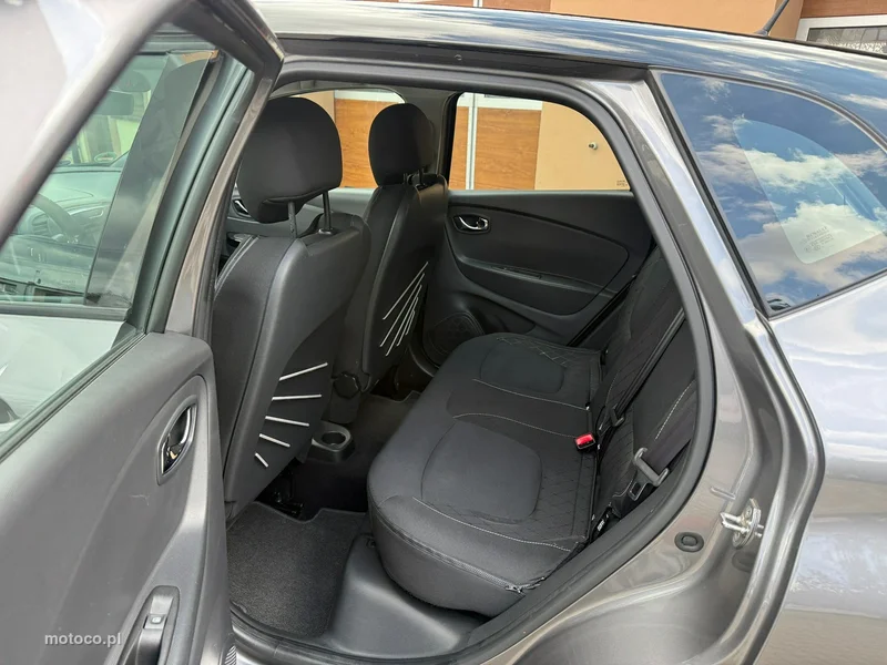 Renault Captur I 23