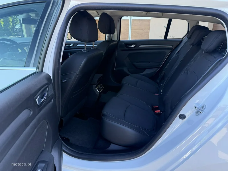 Renault Megane IV 23