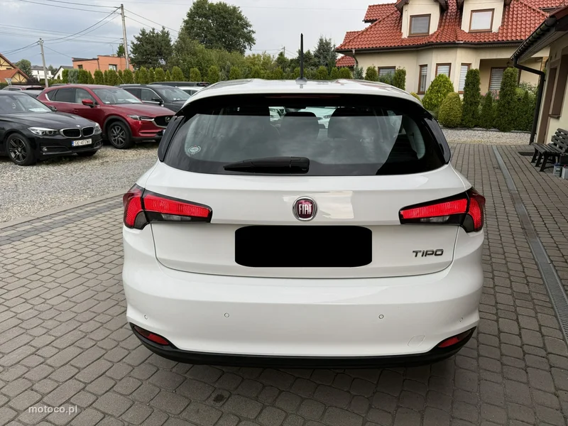 Fiat Tipo 8