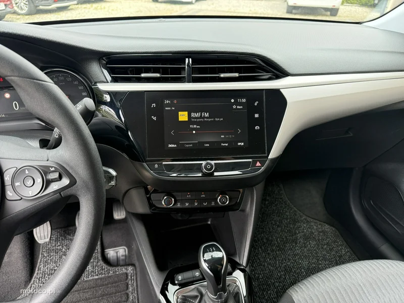 Opel Corsa F 19