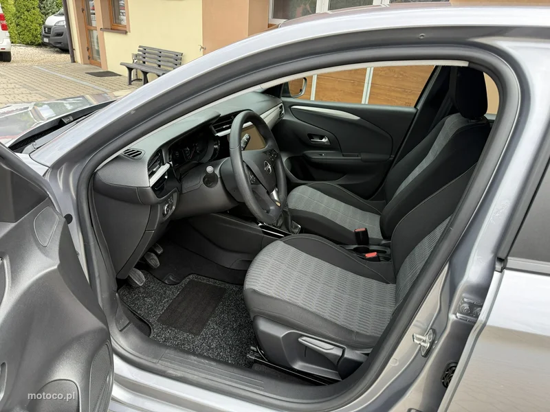 Opel Corsa F 21