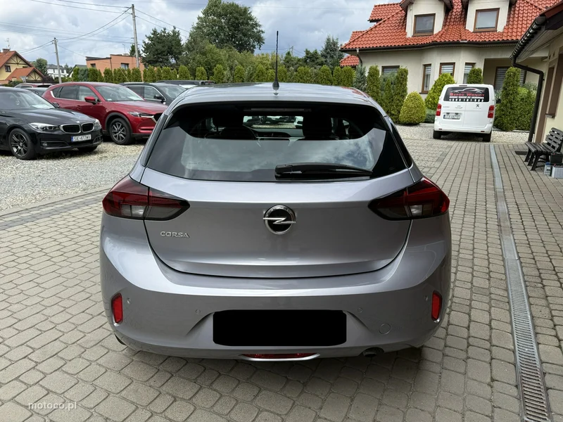 Opel Corsa F 8