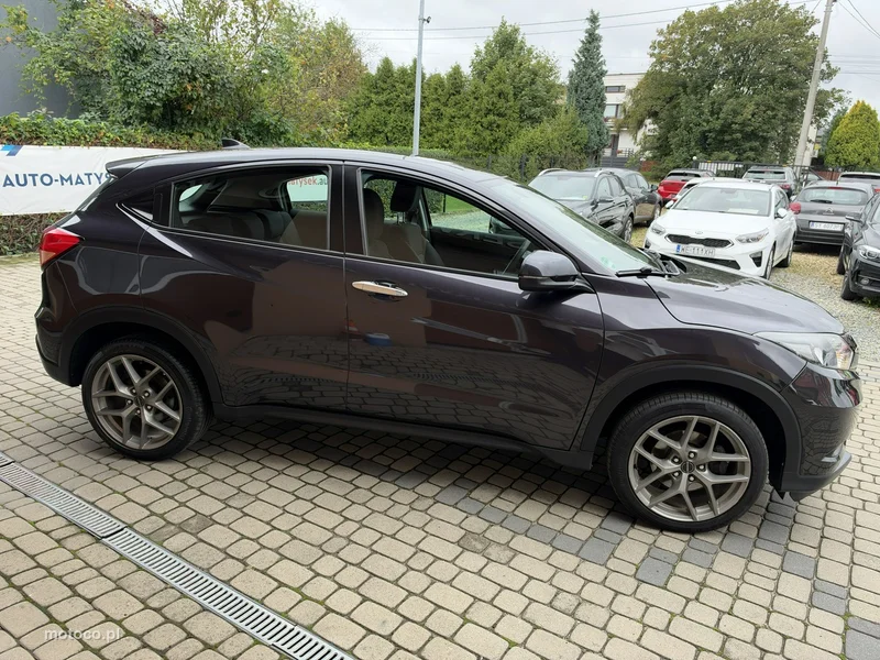 Honda HR-V 5