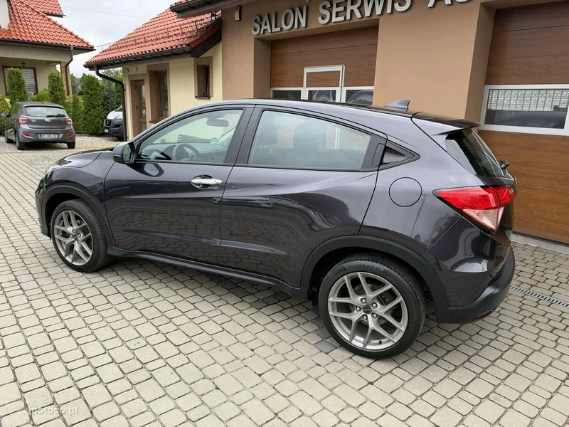 Honda HR-V 10