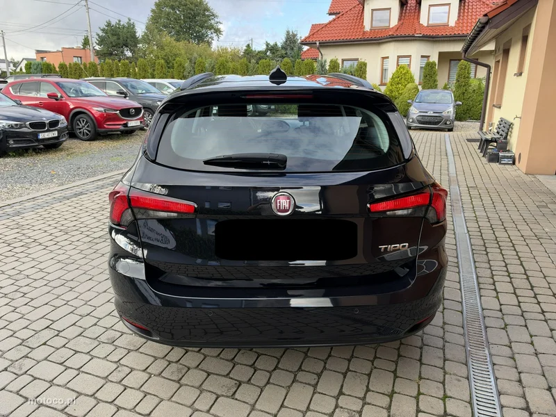 Fiat Tipo 8