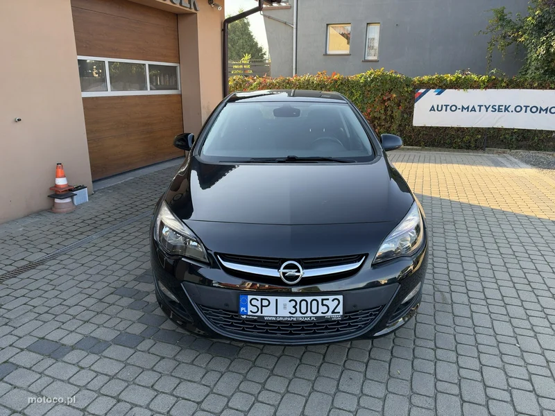 Opel Astra J 2