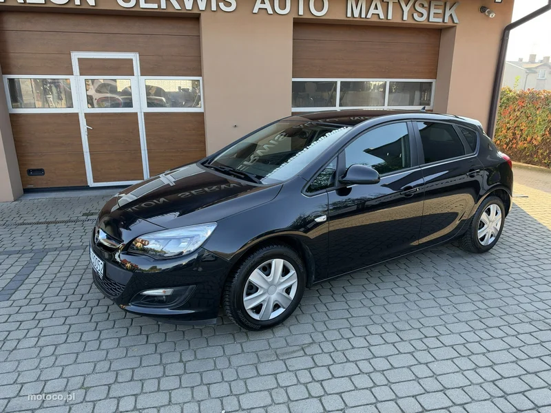 Opel Astra J 12