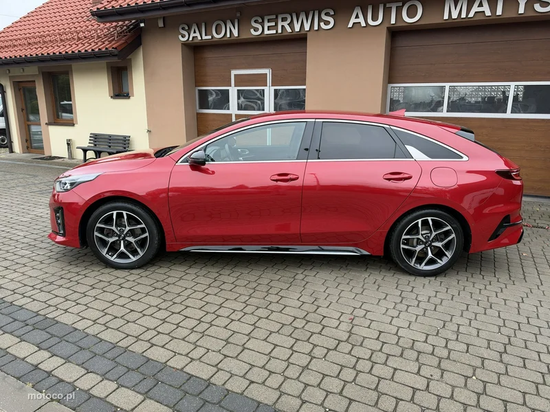 Kia Pro Cee'd 11