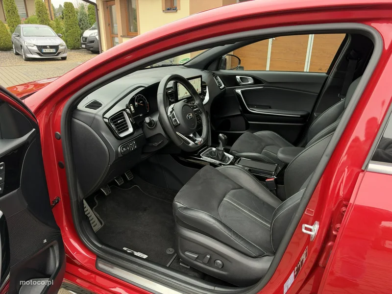 Kia Pro Cee'd 24