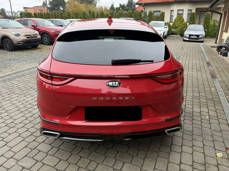 Kia Pro Cee'd 8