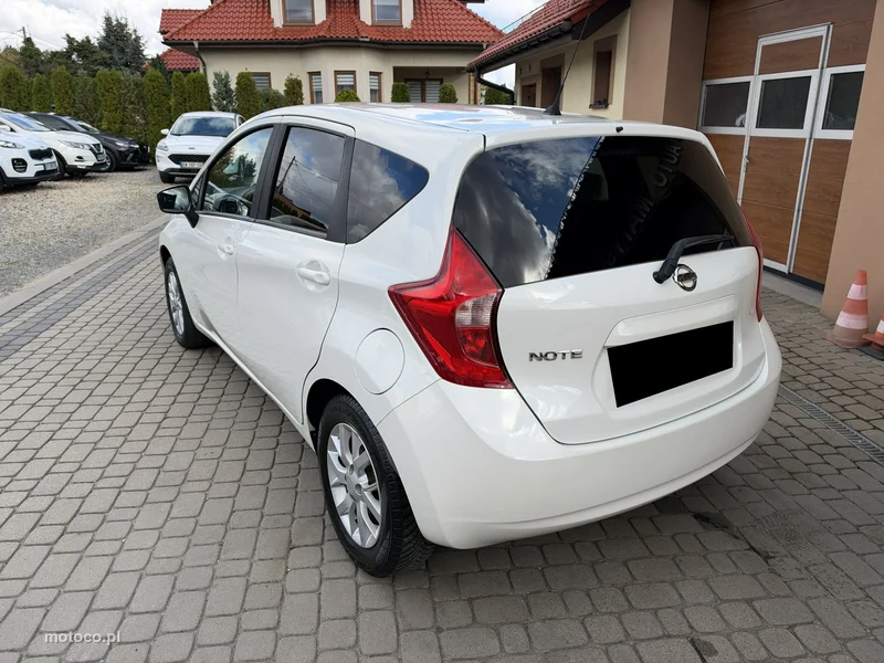 Nissan Note 9