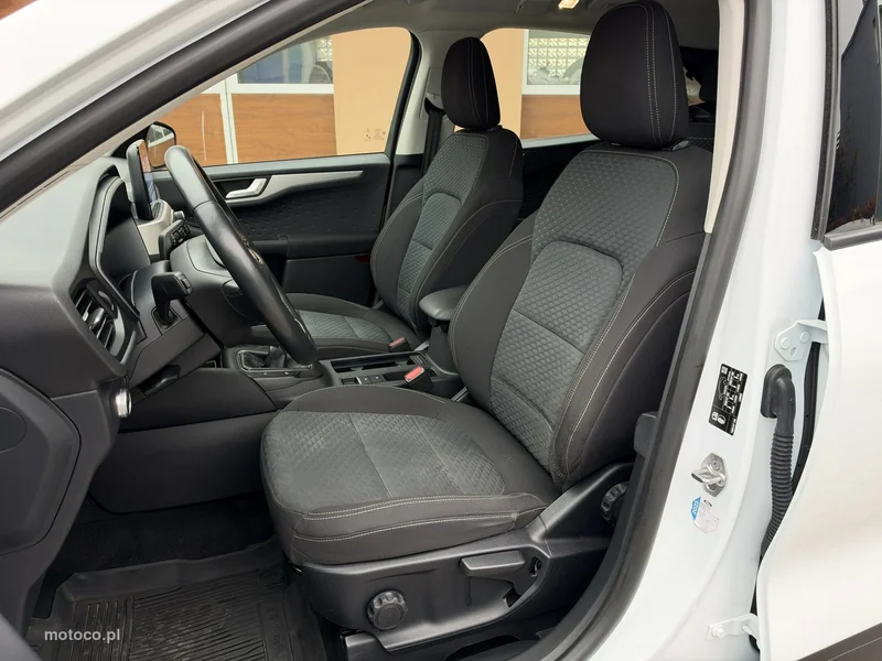 Ford Kuga III 20