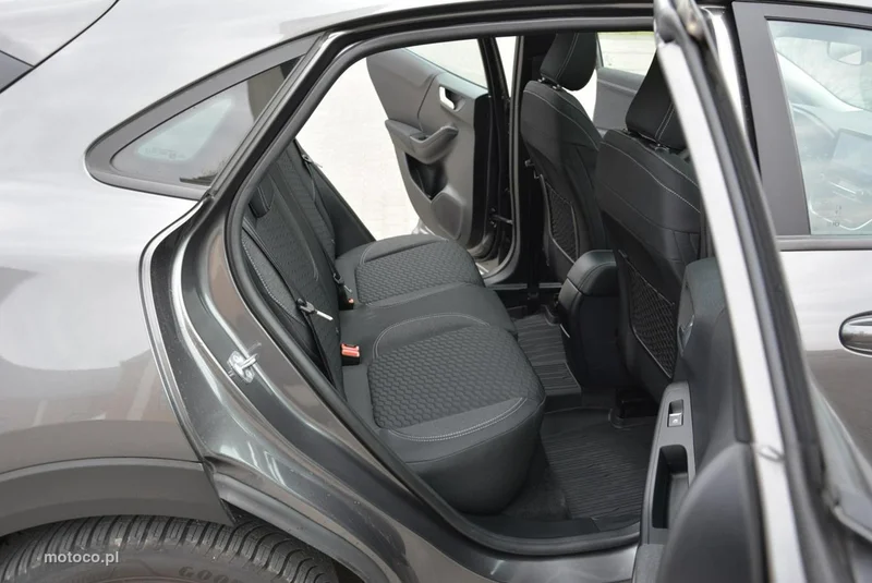 Ford Puma II 18