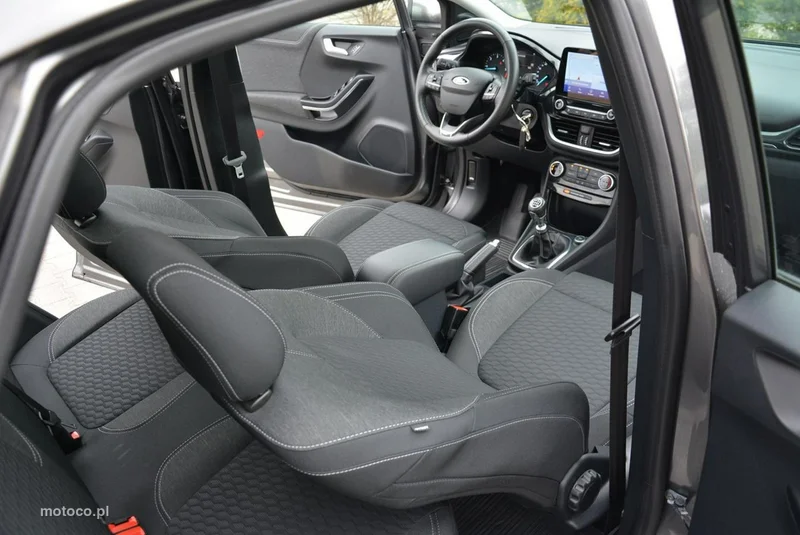 Ford Puma II 20
