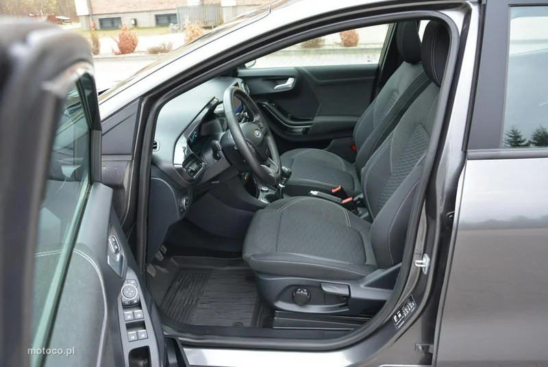 Ford Puma II 23