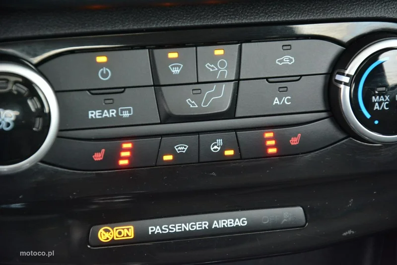 Ford Puma II 29