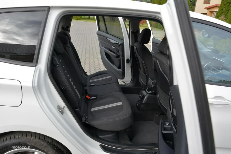 BMW Seria 2 F45 220 18