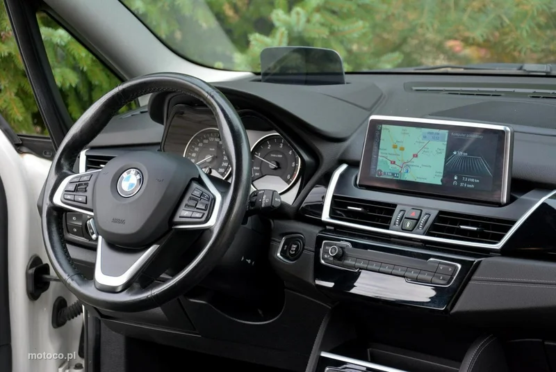 BMW Seria 2 F45 220 24