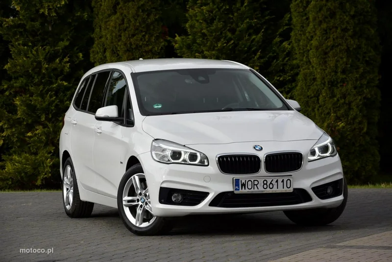 BMW Seria 2 F45 220 9