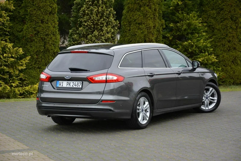 Ford Mondeo V 13